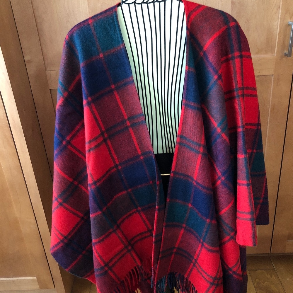 Near New, Wool Scottish Tartan Wrap